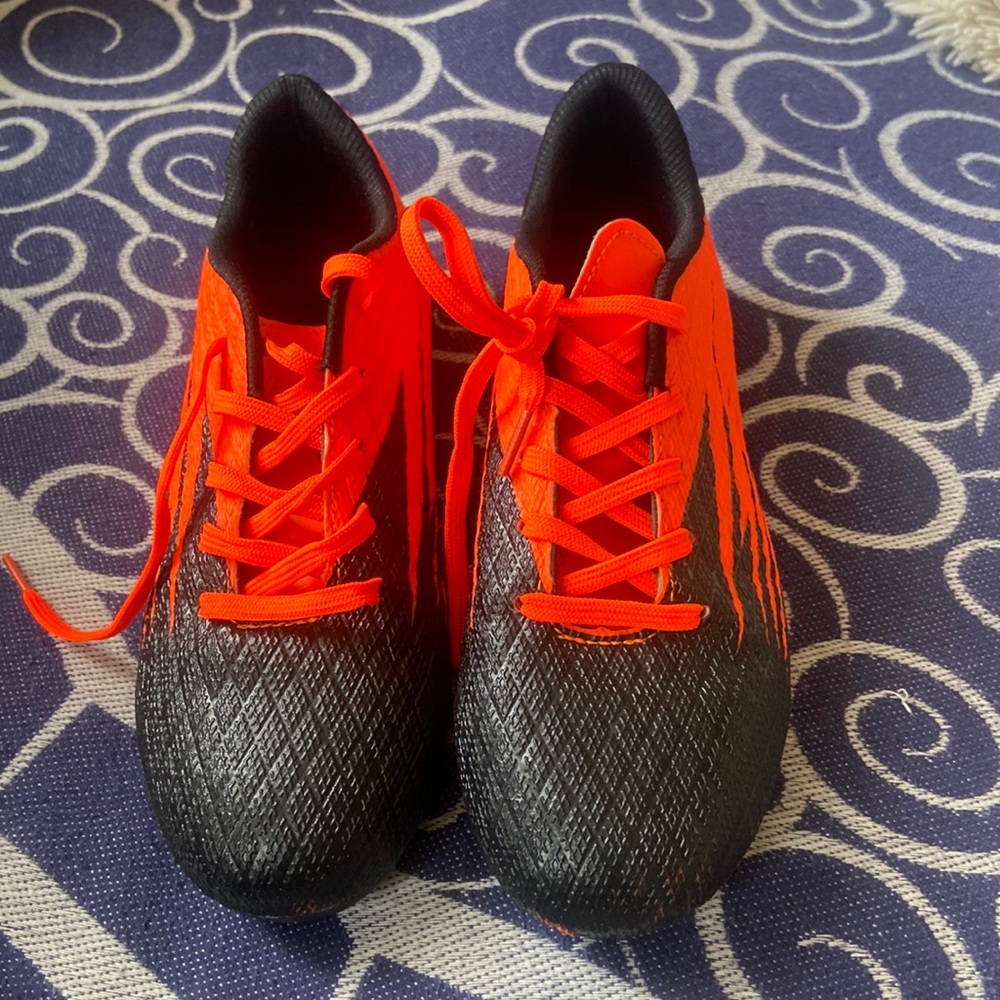 Soccer cleats for boys